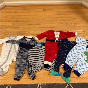 6 pairs of baby boy Pajamas (6-9m)